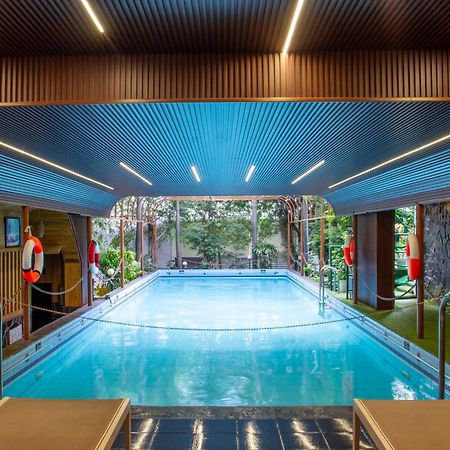 Royal Hotel Saigon Хошимін Екстер'єр фото