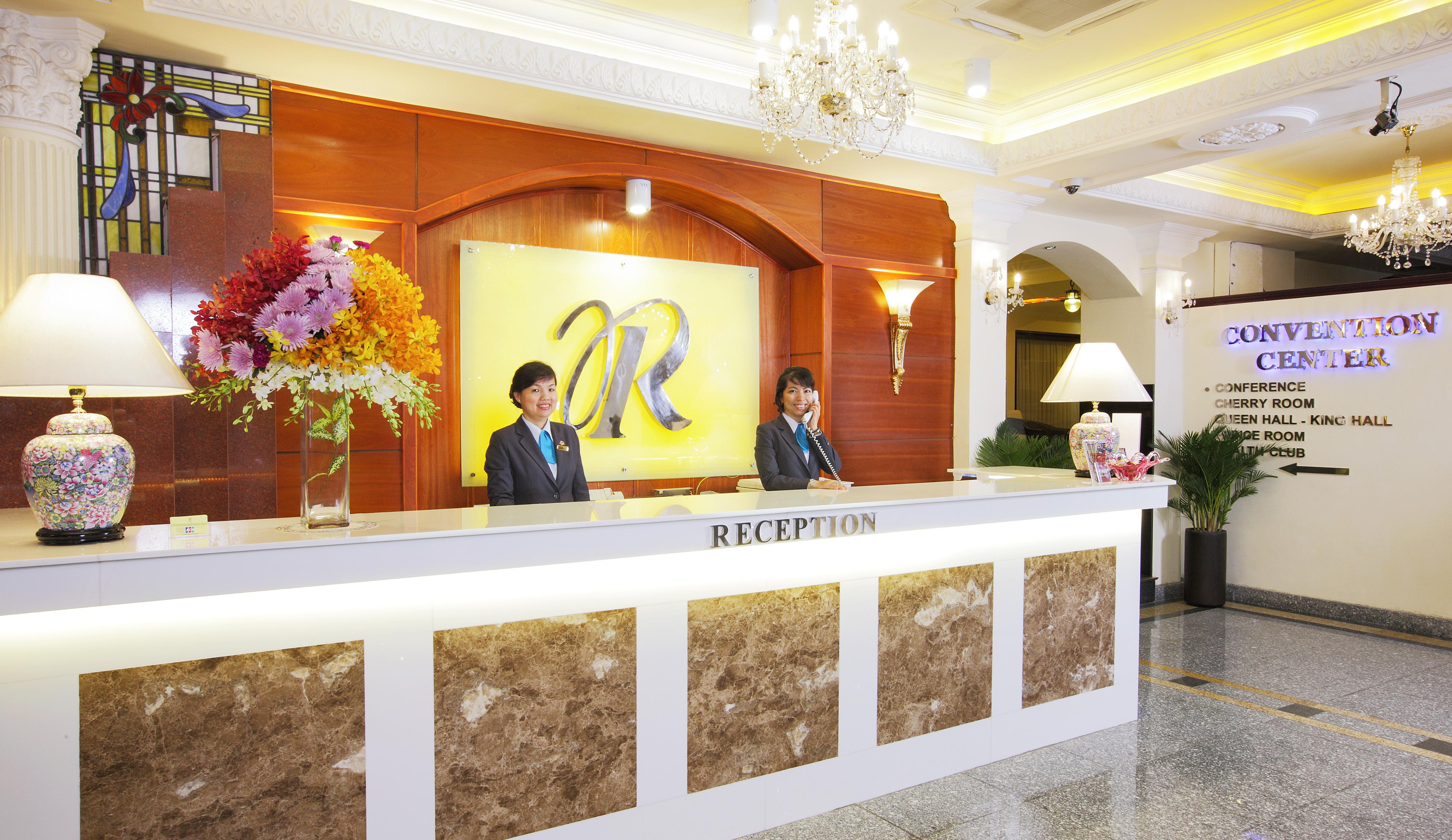Royal Hotel Saigon Хошимін Екстер'єр фото