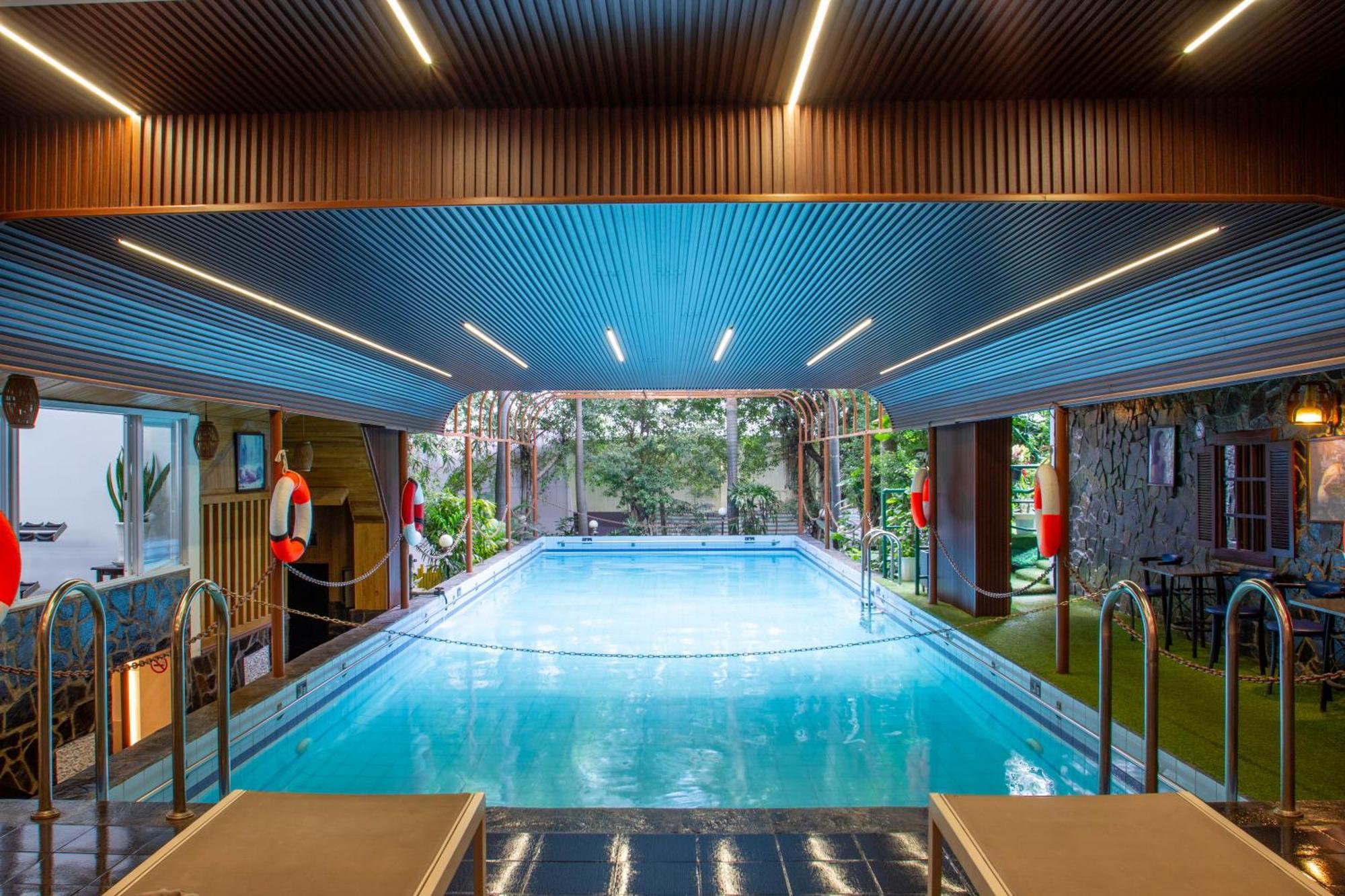 Royal Hotel Saigon Хошимін Екстер'єр фото